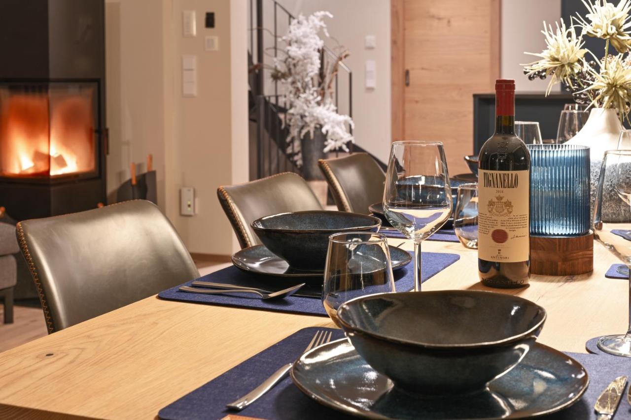 Boutique Chalets Alpi - Private Sauna & Cinema ガルミッシュ・パルテンキルヒェン エクステリア 写真