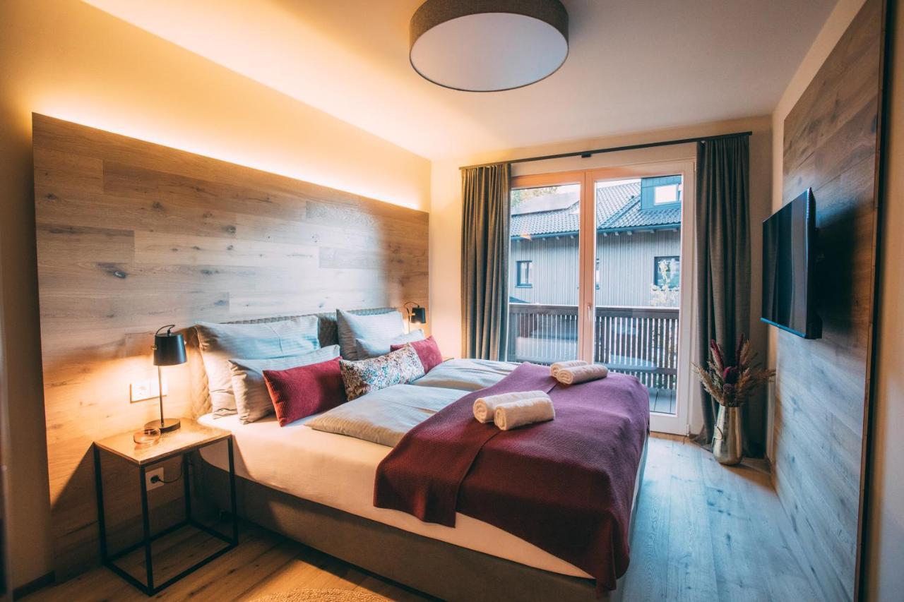 Boutique Chalets Alpi - Private Sauna & Cinema ガルミッシュ・パルテンキルヒェン エクステリア 写真